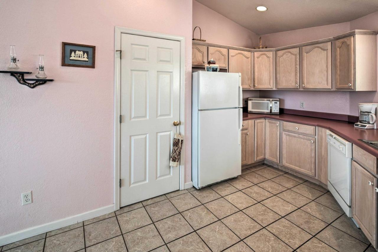 Charming Burnsville Apt With Mountain Views And Deck! Kültér fotó